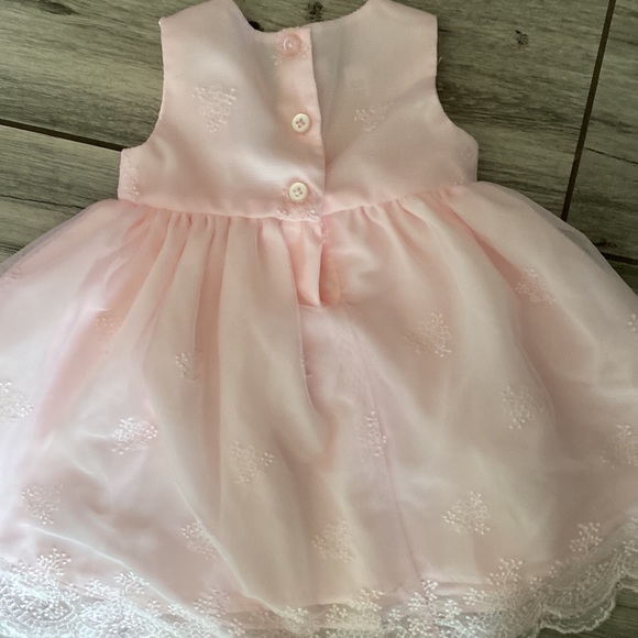 Girls pink party dress - Picture 2 of 3